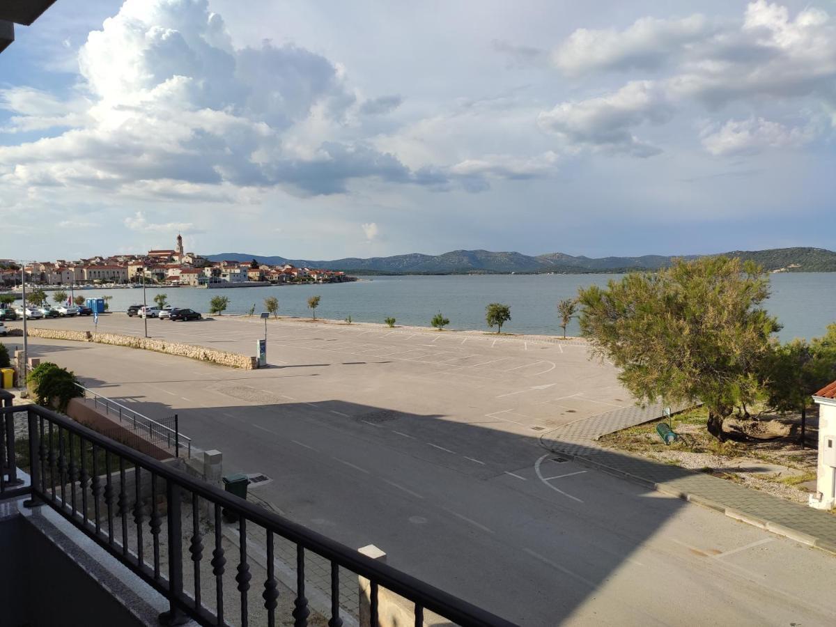 Apartmani Sara 2 Бетина Экстерьер фото
