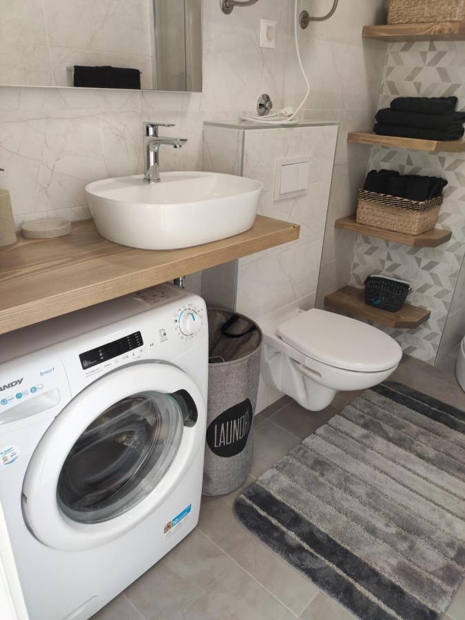 Apartmani Sara 2 Бетина Экстерьер фото
